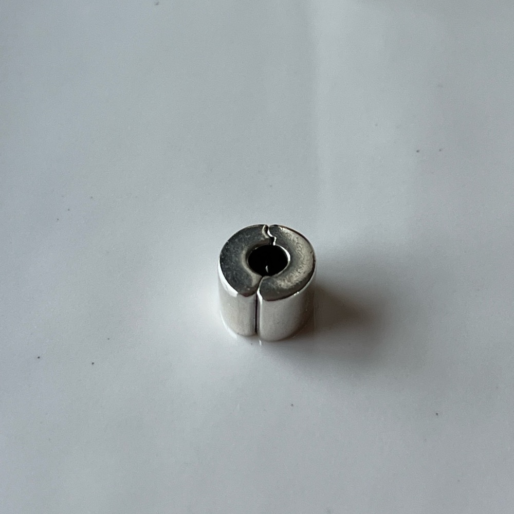 PANDORA Pre-owned Retired 925 Sterling Silver Stopper Bead, Charm